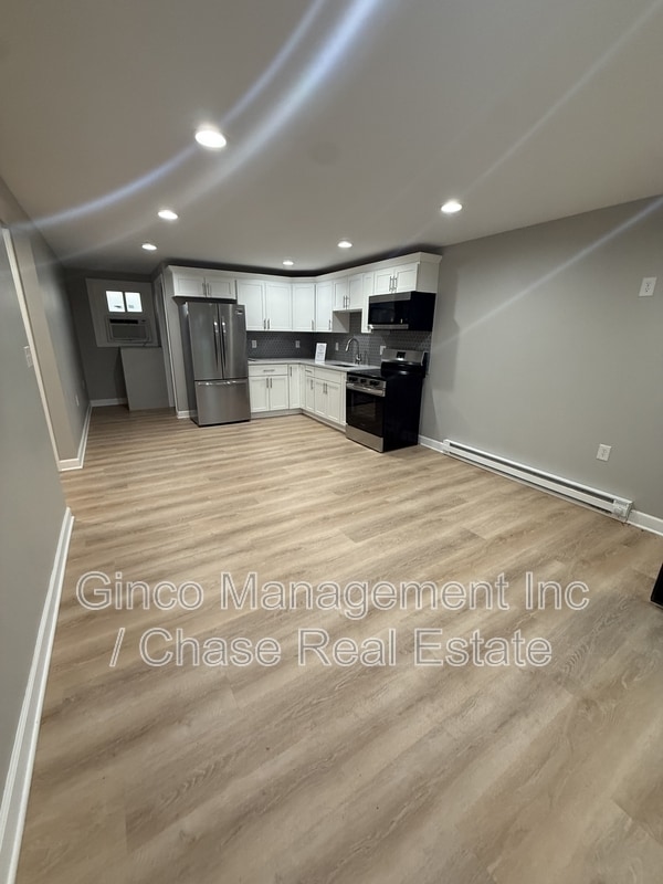 Building Photo - 29837 IL-50