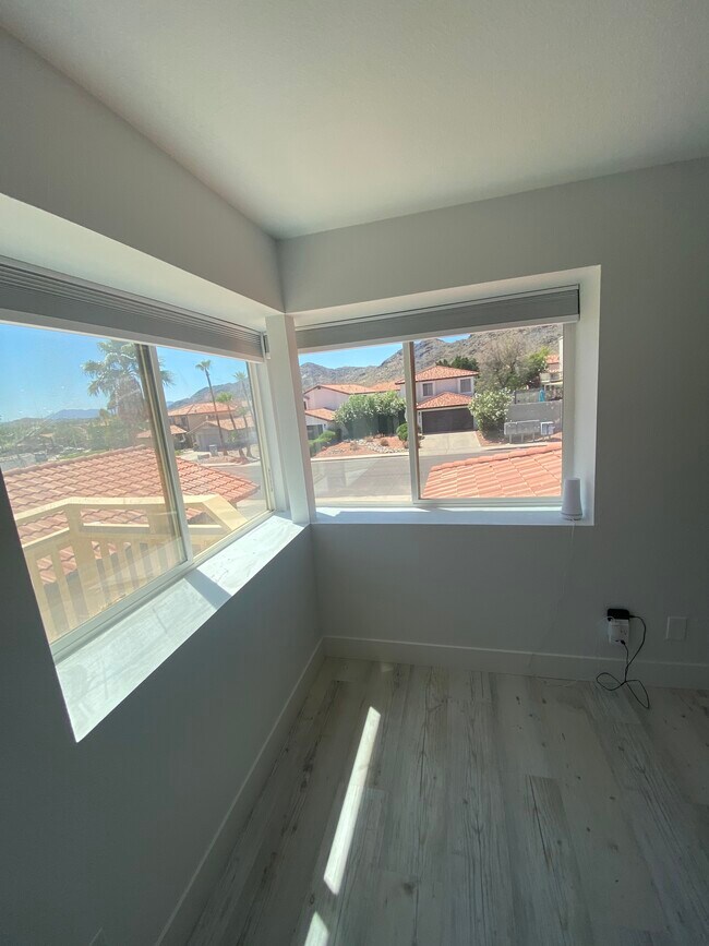 Building Photo - 9653 S 44th St