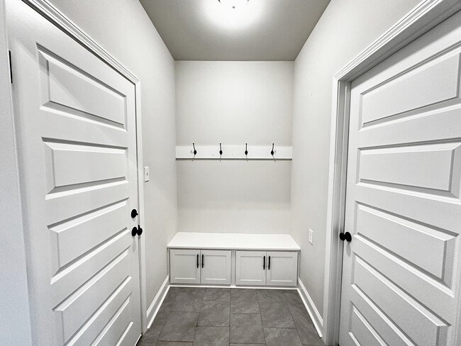 Mud Room - 26182 Cold Creek Dr