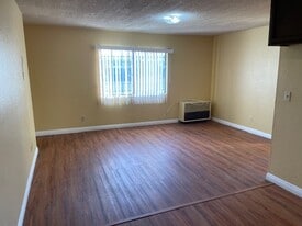 Building Photo - 11109 S Broadway