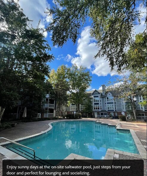 Building Photo - 521 N Graham St