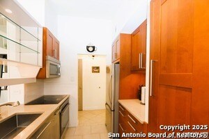 Building Photo - 8642 Fredericksburg Rd