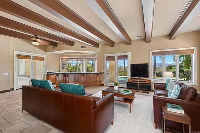 Building Photo - 431 Flores De Oro