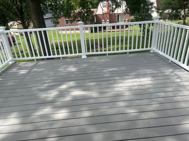 Building Photo - 1828 Marriott Ln