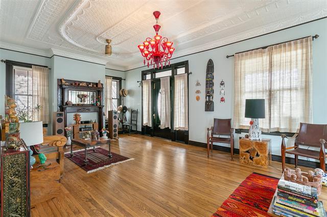 Building Photo - 327 S Edgefield Ave