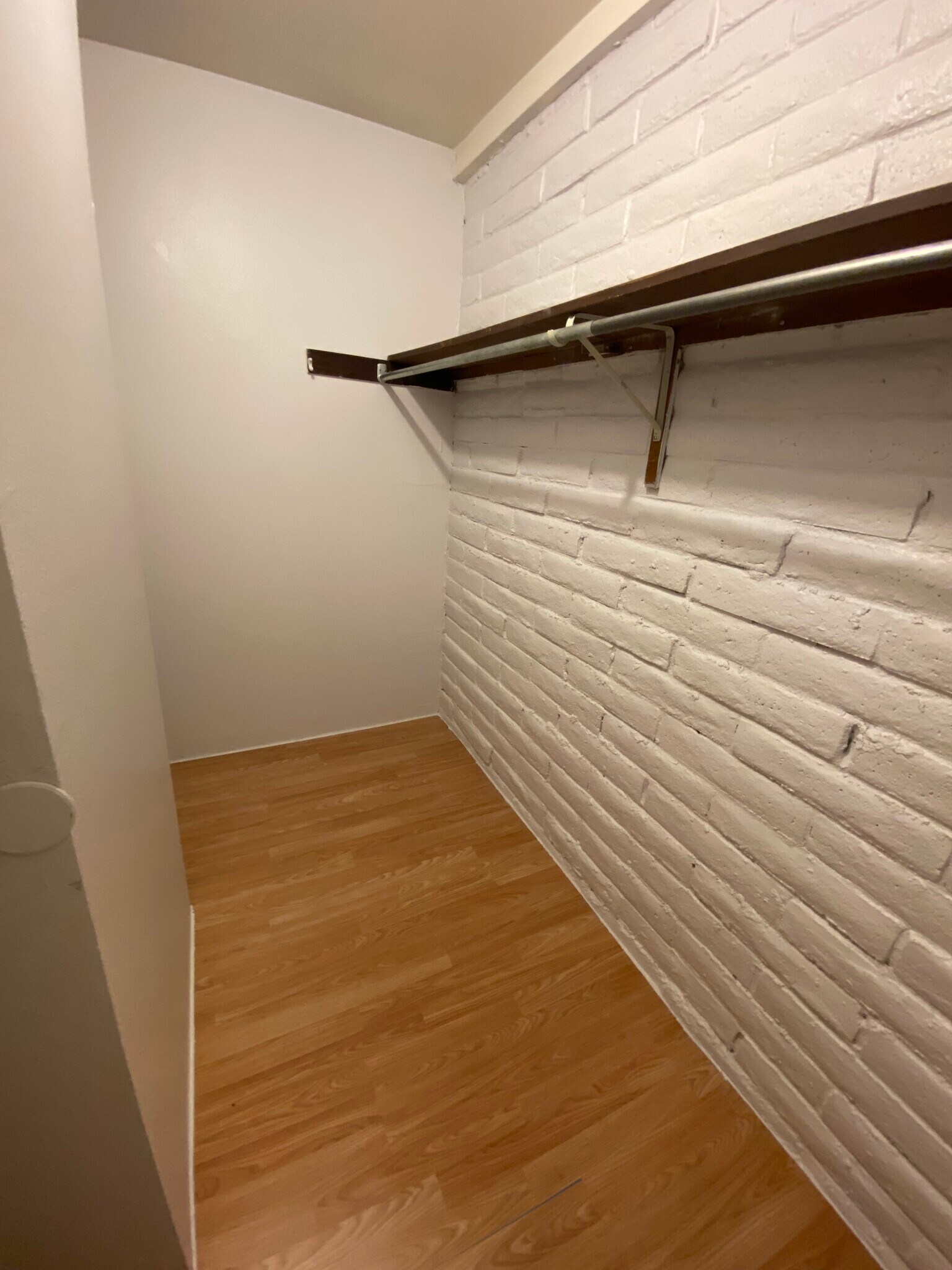 Building Photo - 6800 E Tennessee Ave