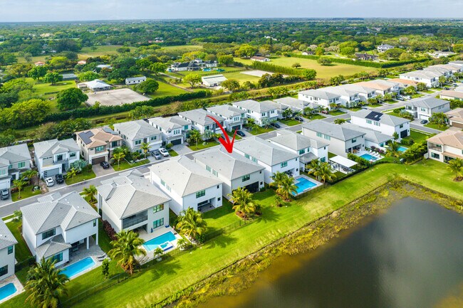 Building Photo - 17533 Sparkling River Rd