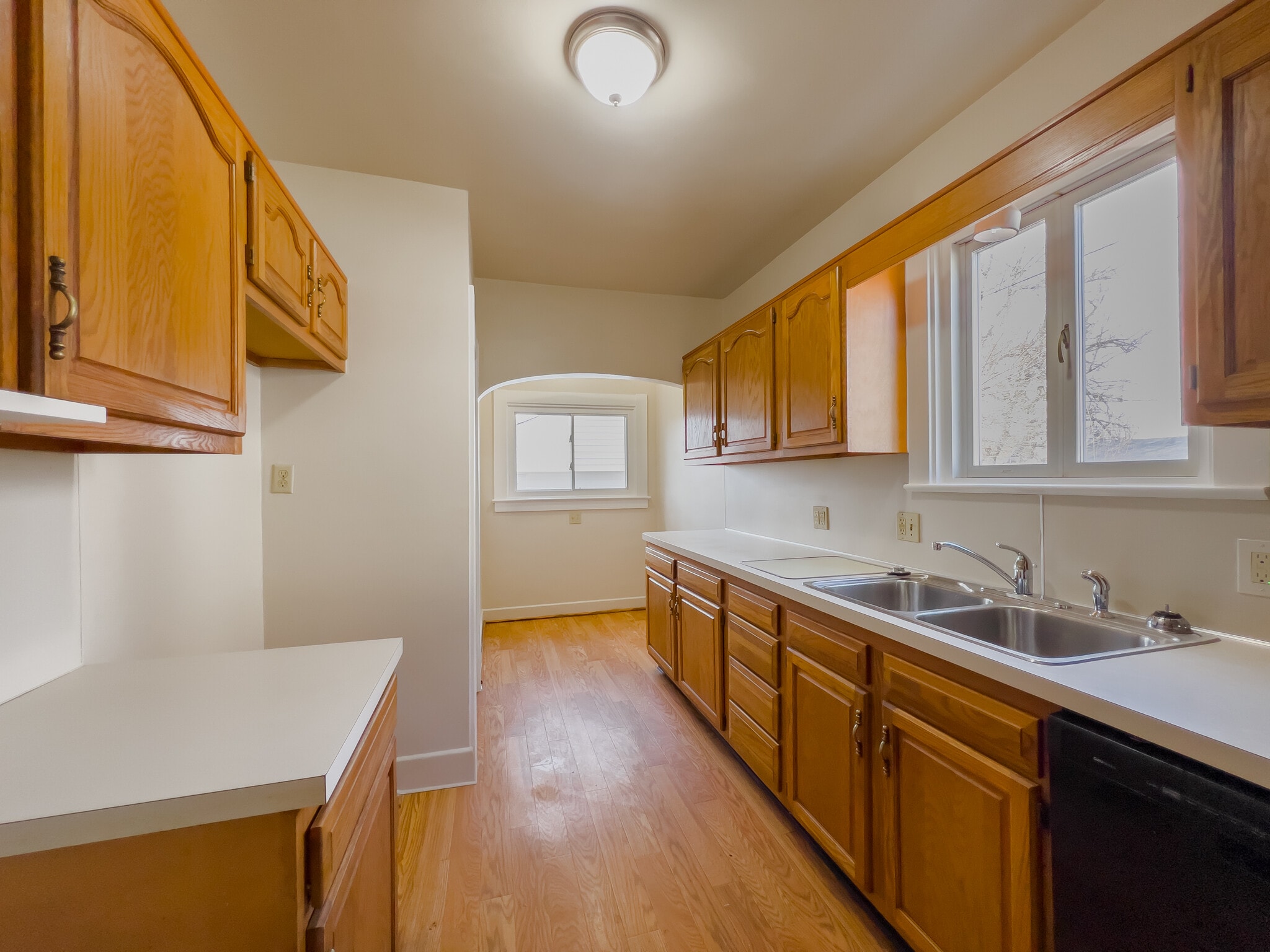 Building Photo - 464 Shasta Dr