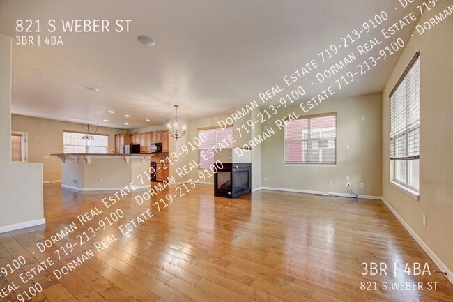 Building Photo - 821 S Weber St