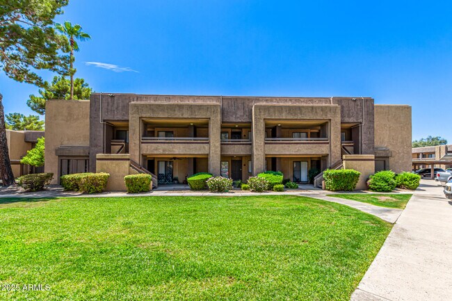 Primary Photo - 3601 W Tierra Buena Ln