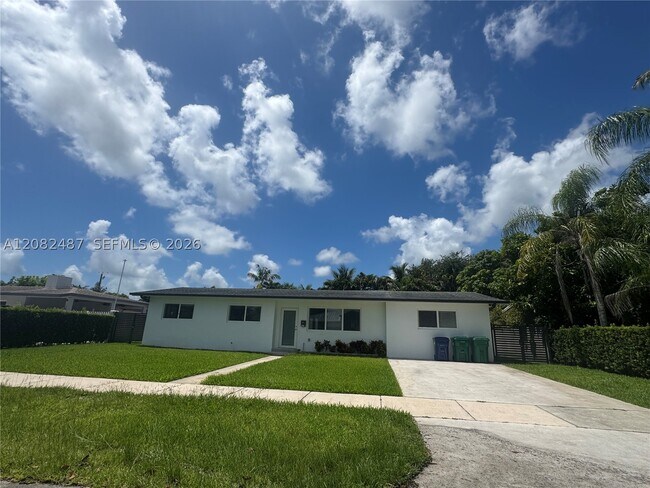 Building Photo - 8640 SW 125th St