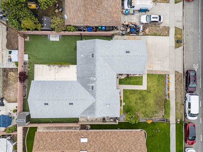 Building Photo - Beautiful 4 Bedroom Home with Smart Features, Entertainer’s Backyard & Attached Garage