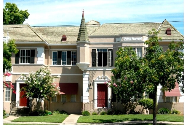 Primary Photo - Normandie Mar Apartments
