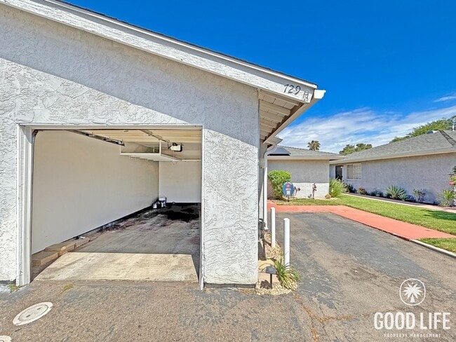 Building Photo - Beautiful 2BD/2BA Condo in El Cajon W/ A/C, W/D, Covered Back Patio, & Community Pool!