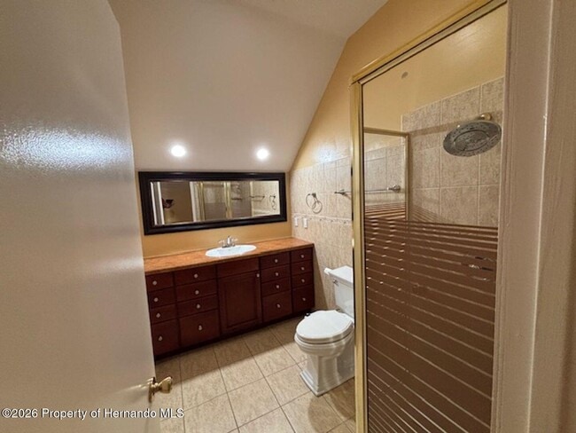 Building Photo - 18816 Cimbora Dr