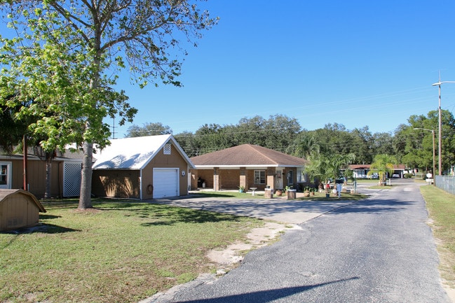 Building Photo - 6991 Fort King Rd