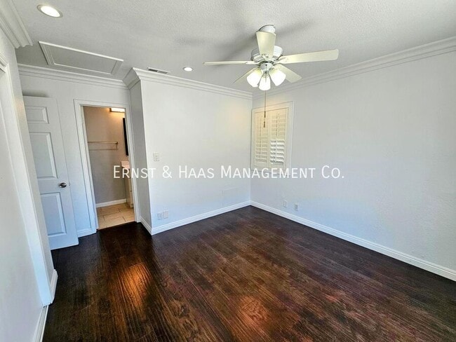 Building Photo - 5012 N Bentree Cir