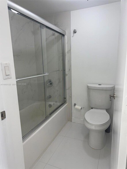 Building Photo - 3800 S Ocean Dr