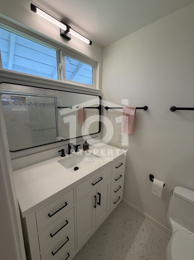 Building Photo - Beautifully Updated 4BD Goleta Home on Quiet Cul-de-Sac