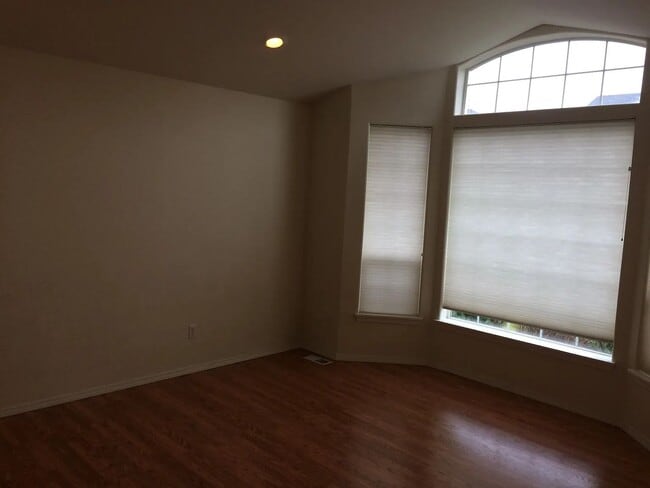 Building Photo - Charming 3-bedroom, 2-bathroom home in Aub...