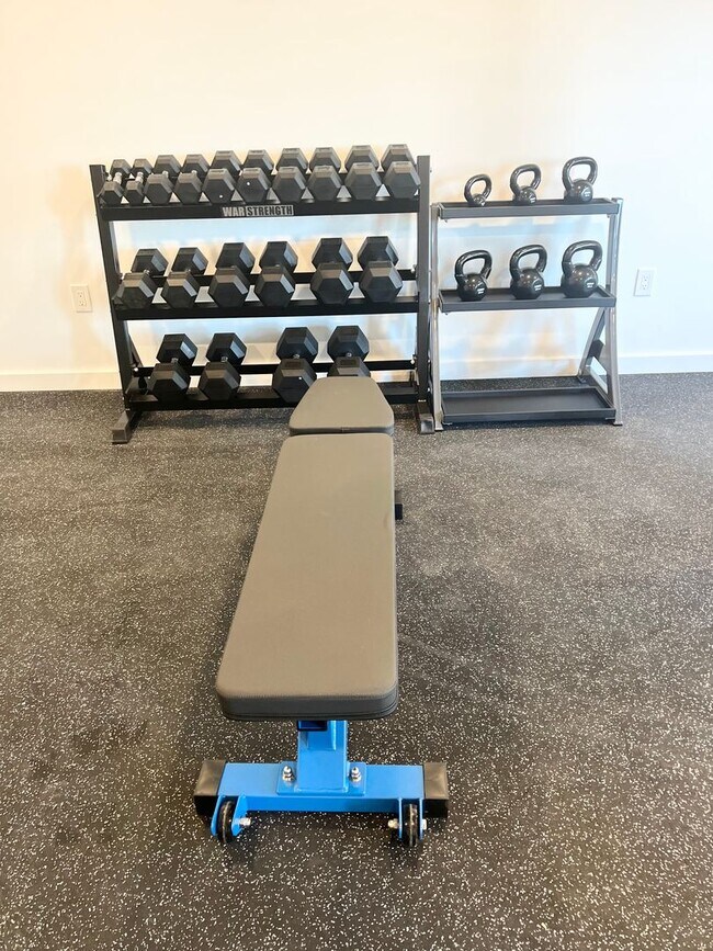 Building Photo - 179 Butternut St