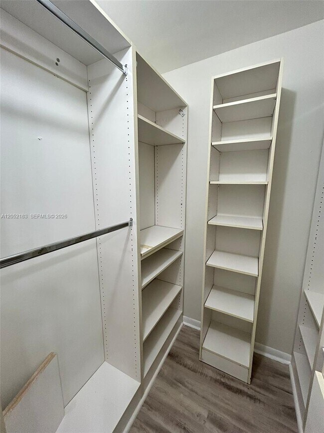 Building Photo - 11047 SW 154th Ct
