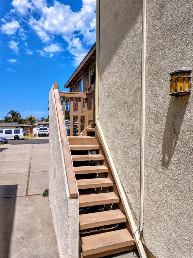 Building Photo - 34042 Alcazar Dr