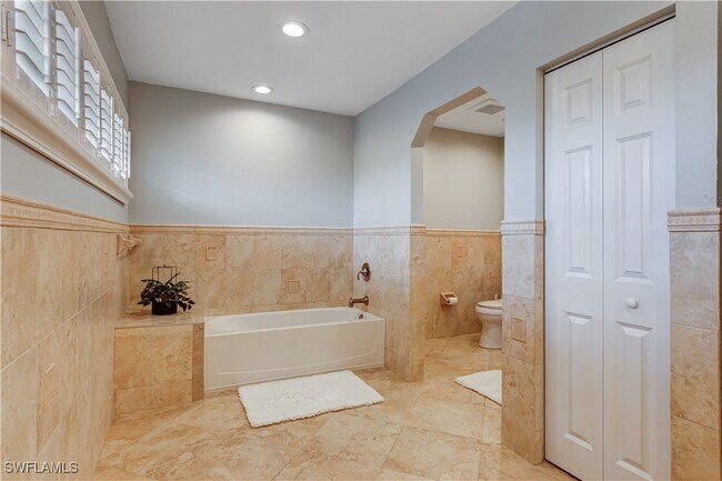 Building Photo - 17054 Marina Cove Ln