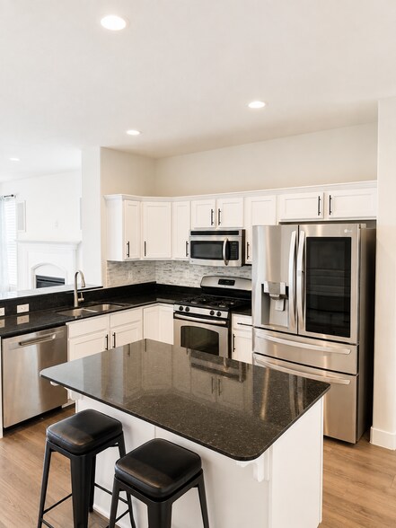 Building Photo - 3192 W Bald Mountain Dr