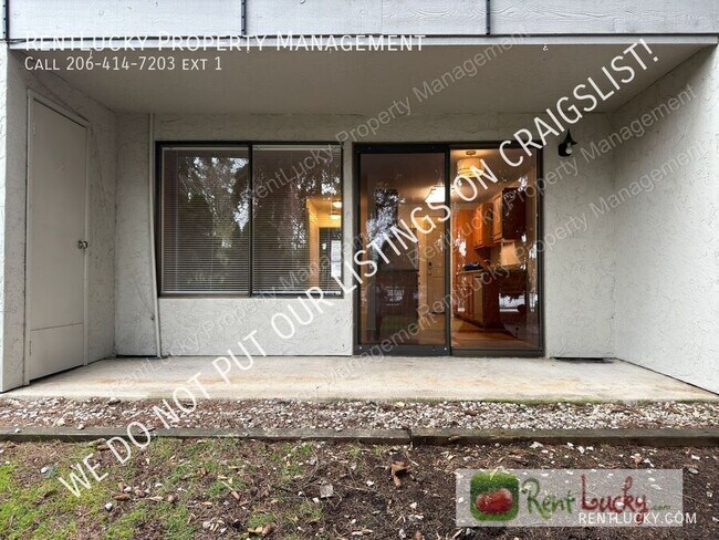 Building Photo - 12510 NE 117th Pl