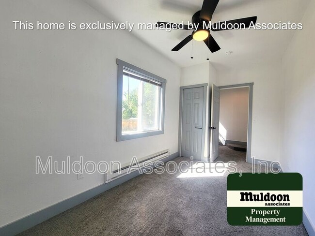 Building Photo - 4375 Millburn S