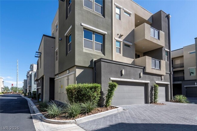 Building Photo - 11257 Rainbow Peak Ave