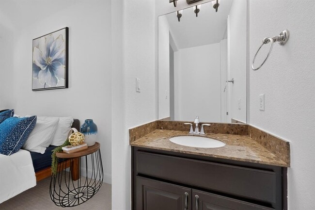 Building Photo - 3904 Piana Pl