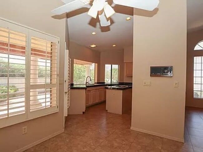 Building Photo - 4120 E Placita Presilla