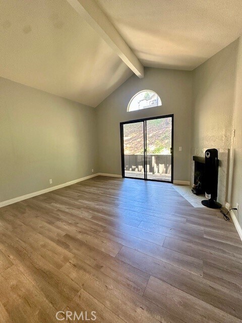 Building Photo - 22719 Lakeway Dr