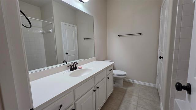 Building Photo - 5594 Linhurst Ct