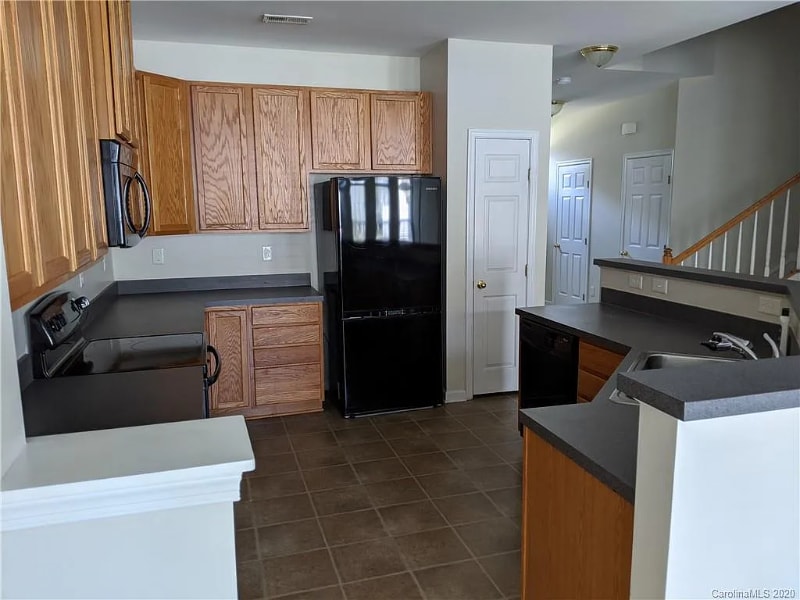 Building Photo - 6303 Margaret Ct