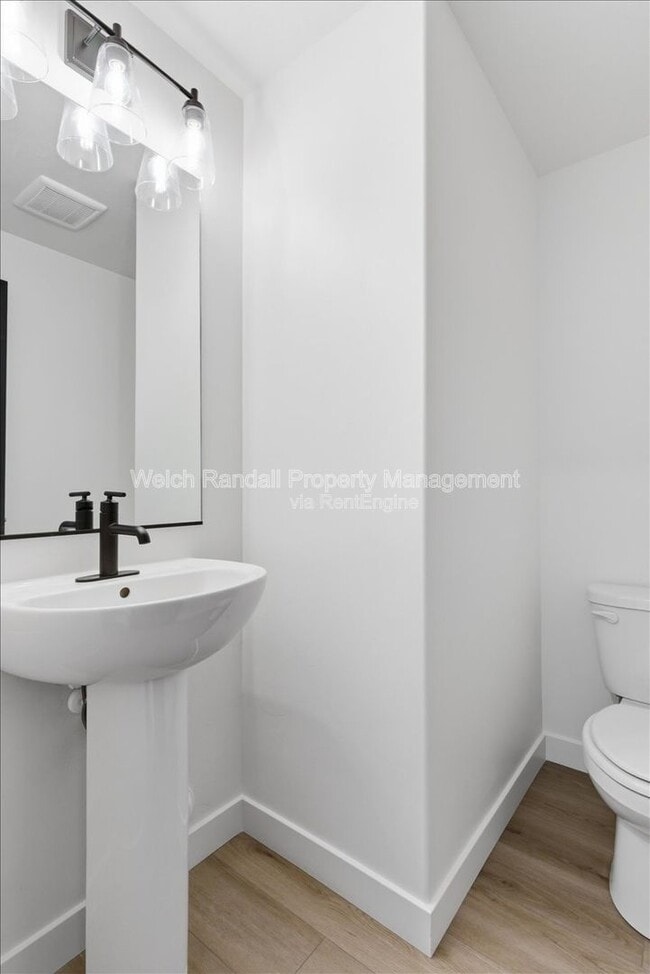 Building Photo - 3668 S 4525 W