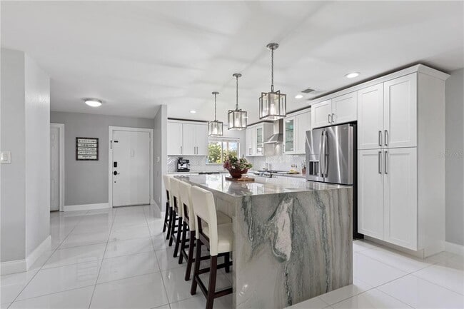 Building Photo - 10303 Lollipop Ln