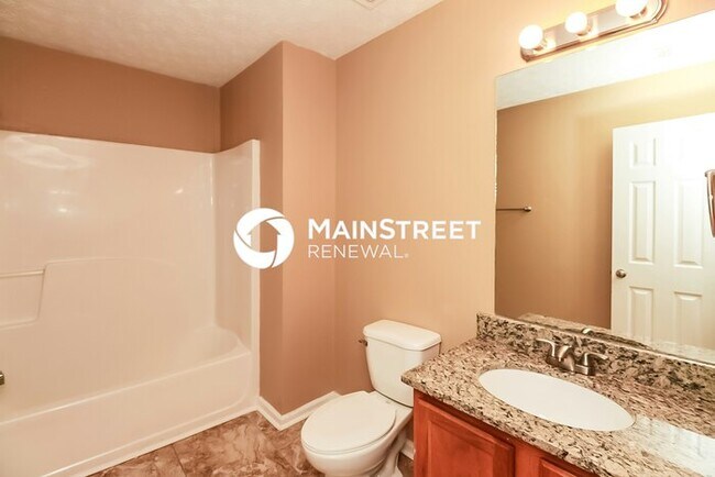 Building Photo - 4 Bedroom Pet-Friendly Home in Jonesboro, GA with Main Street Renewal