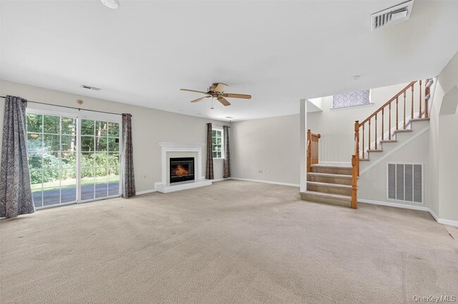 Building Photo - 226 Eagleton Dr