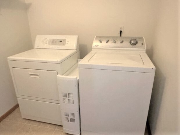 Building Photo - 13107 29th Pl W