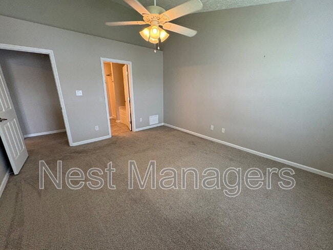 Building Photo - 3330 Harbour Pointe Pl