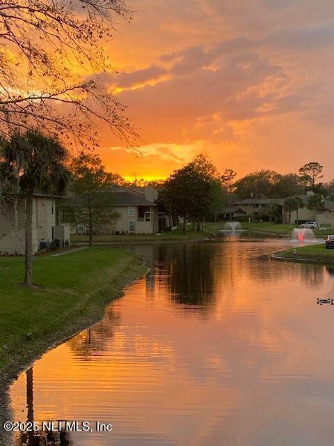Building Photo - 10200 Belle Rive Blvd
