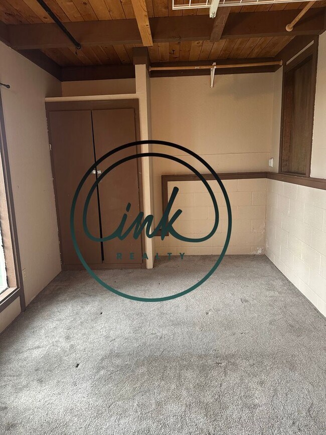 Building Photo - TR331#14-331 TRAMWAY DR #14