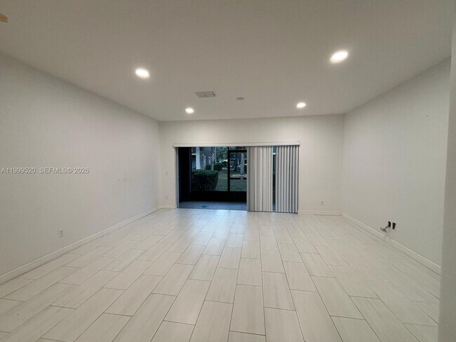 Building Photo - 3583 Victoria Pines Dr