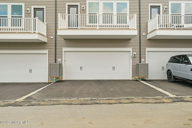 Building Photo - 80 Driftwood Cir
