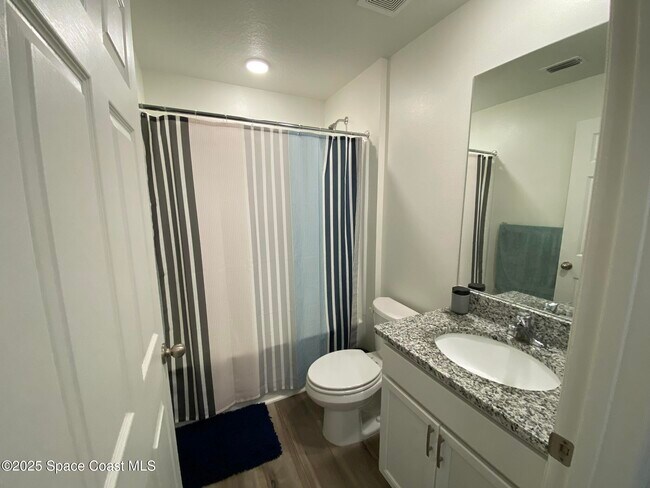 Building Photo - 1186 Dania Cir