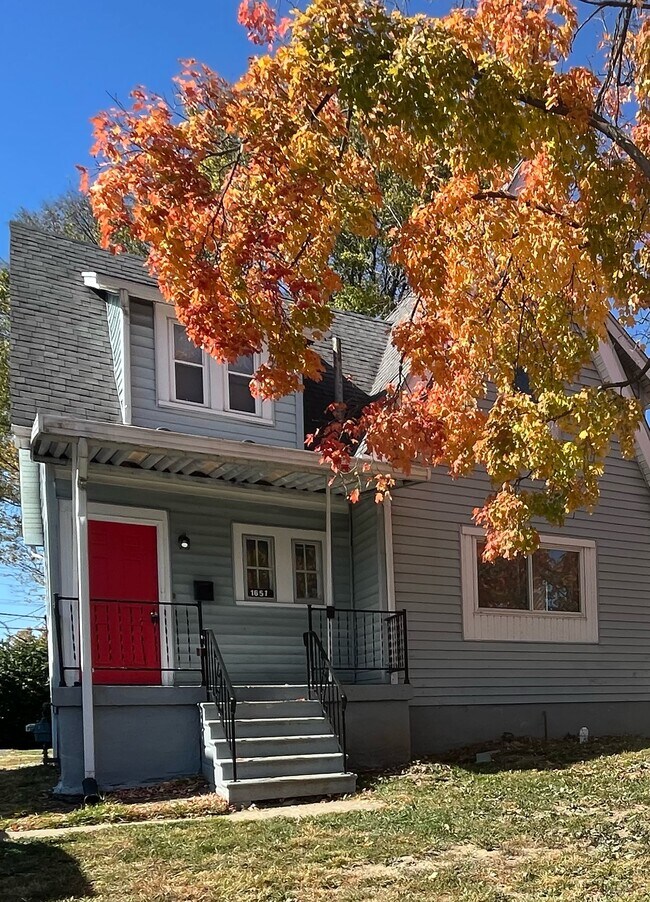 1651 S Smithville Rd 1651 S Smithville Rd Dayton OH 45410 Apartment