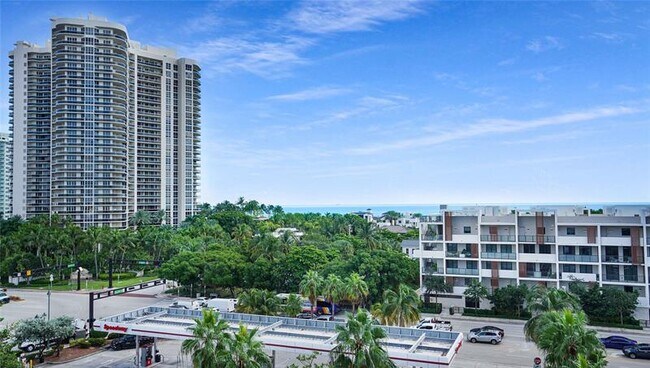 Building Photo - 3031 N Ocean Blvd